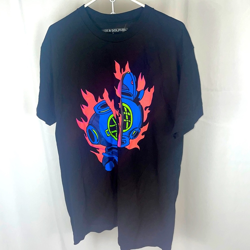 Nwot Pink Dolphin Graphic Tee